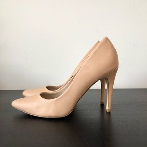 NUDE EXPRESS PUMPS